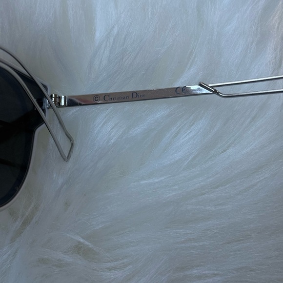 Christian Dior Diorsculpt round cat-eye sunglasses main image 4